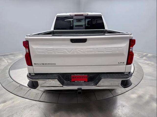 Photo of 2019 Summit White Chevrolet Silverado 1500