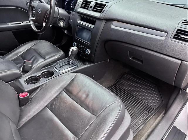 Photo of 2012 Ingot Silver Metallic Ford Fusion
