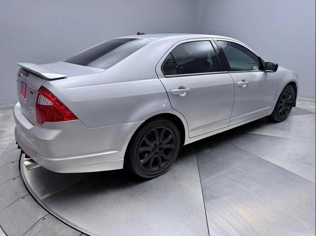 Photo of 2012 Ingot Silver Metallic Ford Fusion