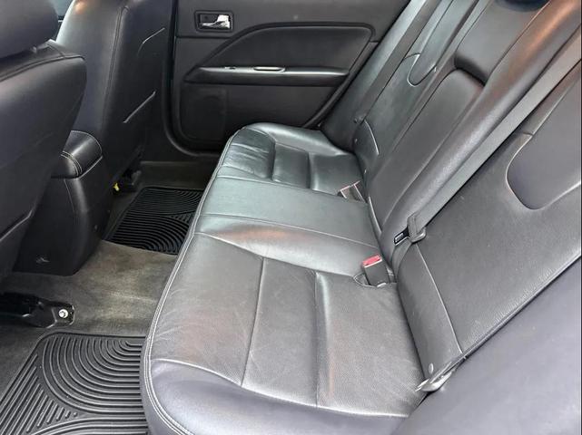 Photo of 2012 Ingot Silver Metallic Ford Fusion