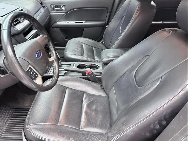Photo of 2012 Ingot Silver Metallic Ford Fusion