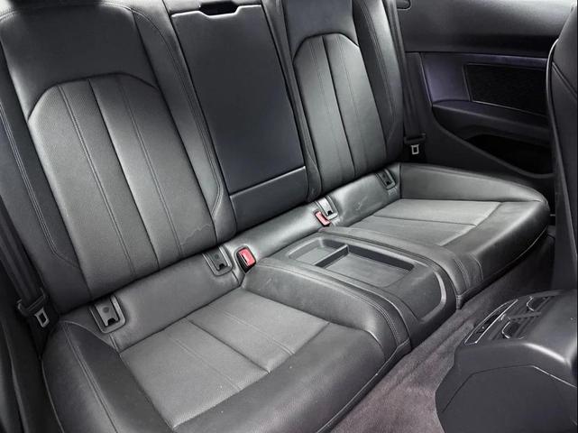 Photo of 2019 Gray Audi A5