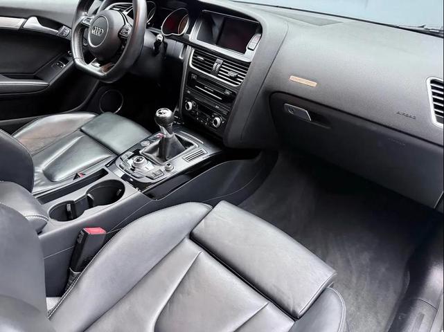 Photo of 2013 Black Audi S5
