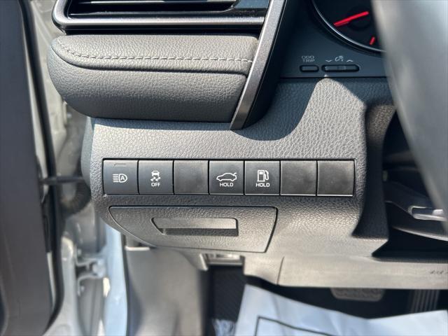 Photo of 2023 Gray Toyota Camry
