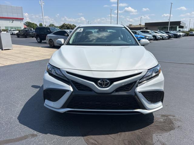 Photo of 2023 Gray Toyota Camry
