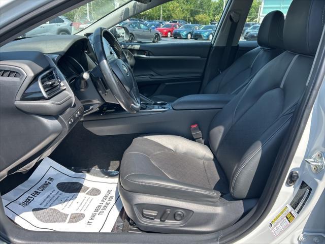 Photo of 2023 Gray Toyota Camry