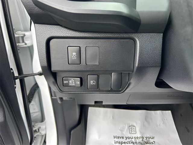 Photo of 2023 Ice Cap Toyota Tacoma