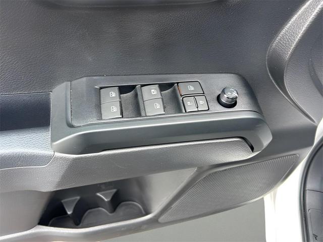 Photo of 2023 Ice Cap Toyota Tacoma