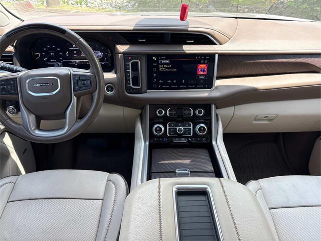 Photo of 2023 Pearl Beige Metallic GMC Yukon