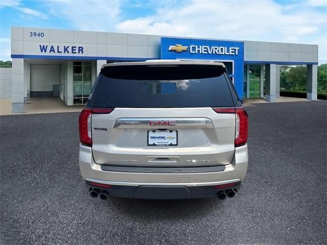 Photo of 2023 Pearl Beige Metallic GMC Yukon