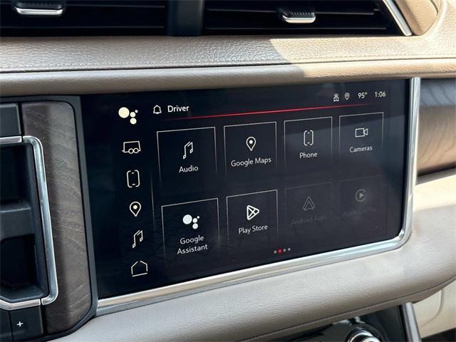Photo of 2023 Pearl Beige Metallic GMC Yukon