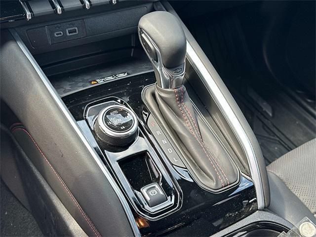 Photo of 2026 Summit White Chevrolet Colorado