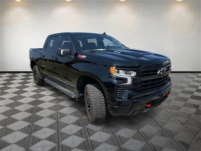 Photo of 2024 Black Chevrolet Silverado 1500
