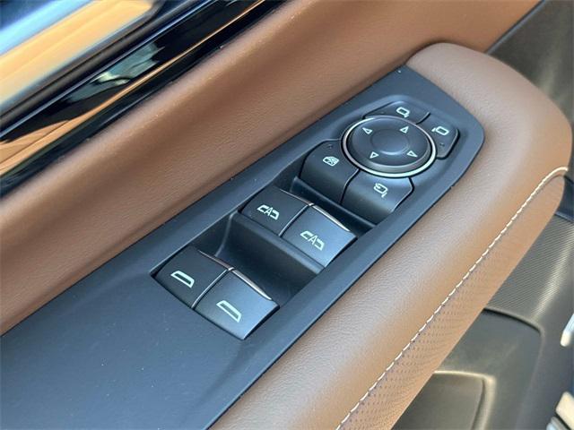 Photo of 2025 Black Chevrolet Suburban