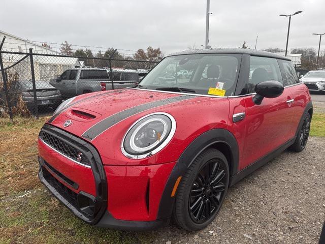 2023 MINI Hardtop