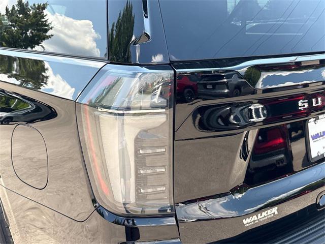 Photo of 2025 Black Chevrolet Suburban