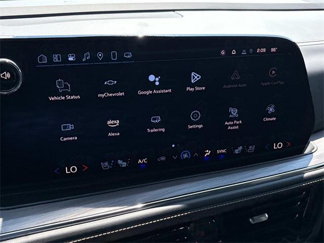 Photo of 2025 Black Chevrolet Suburban
