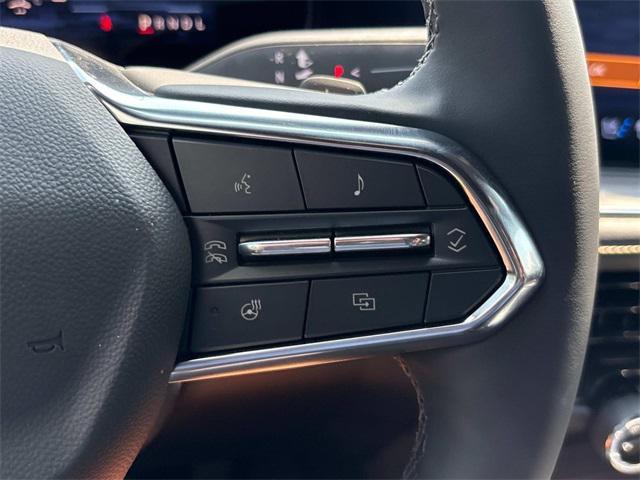 Photo of 2025 Black Chevrolet Suburban