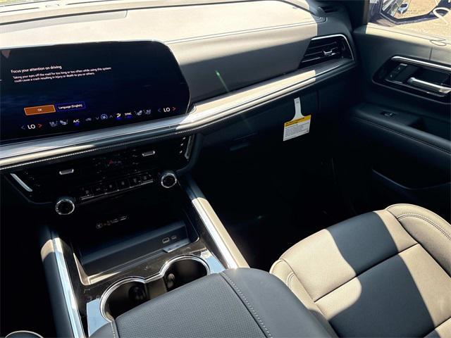Photo of 2025 Black Chevrolet Suburban