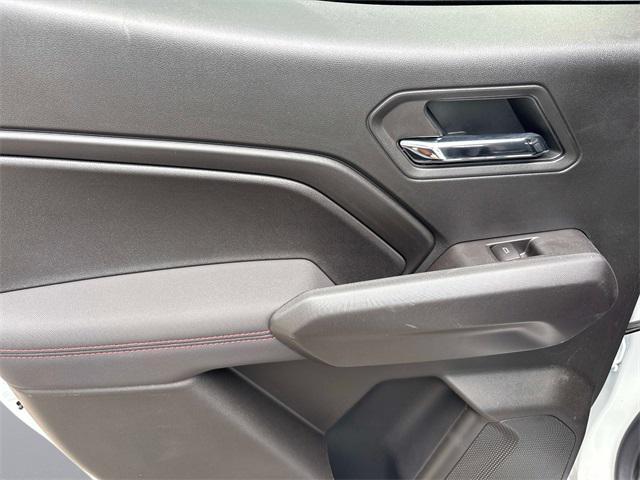 Photo of 2026 Summit White Chevrolet Colorado