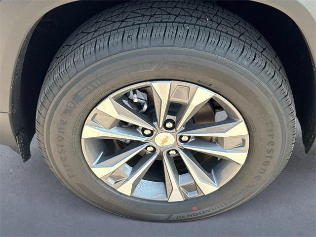Photo of 2026 Mosaic Black Metallic Chevrolet Equinox
