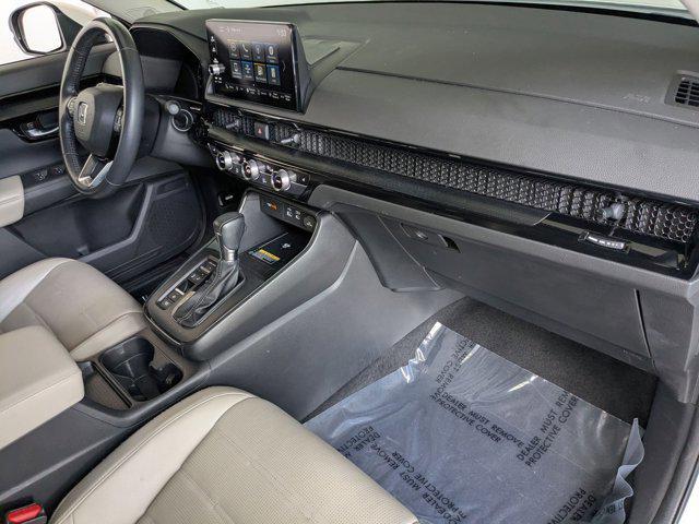 Photo of 2023 Platinum White Pearl Honda CR-V