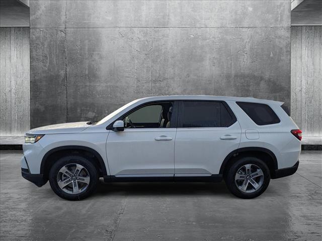 Photo of 2025 Platinum White Pearl Honda Pilot