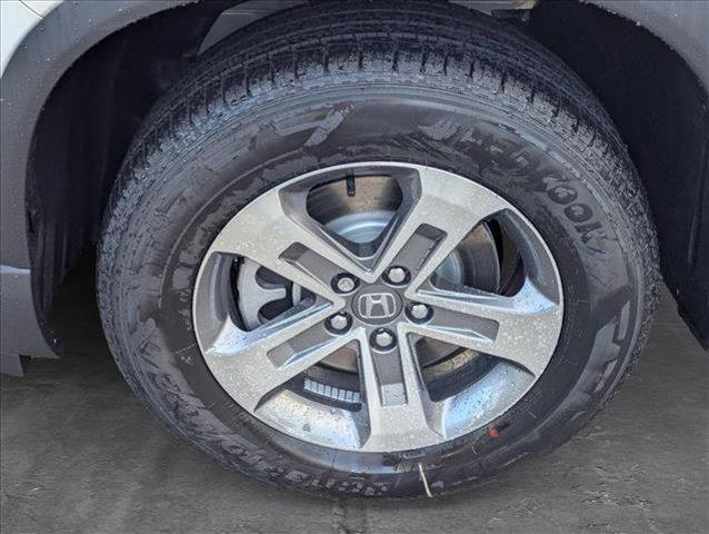 Photo of 2025 Platinum White Pearl Honda Pilot