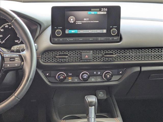 Photo of 2025 Milano Red Honda HR-V