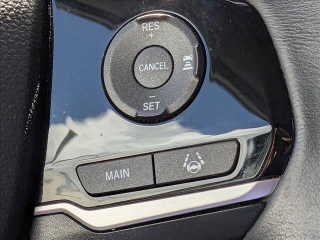 Photo of 2022 Sonic Gray Pearl Honda Pilot