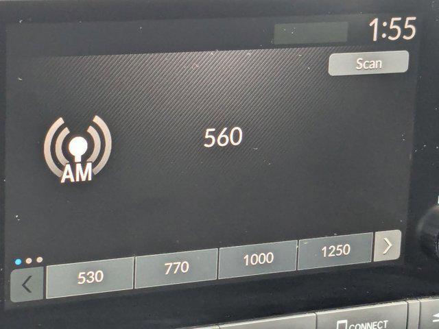 Photo of 2024 Platinum White Pearl Honda HR-V