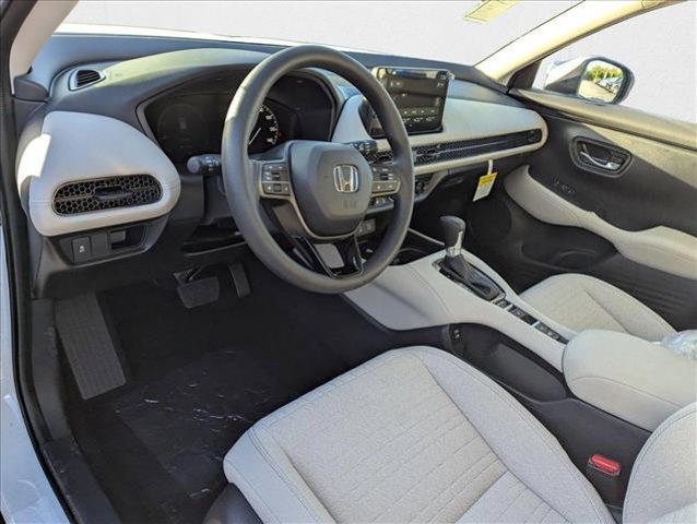 Photo of 2026 Platinum White Pearl Honda HR-V
