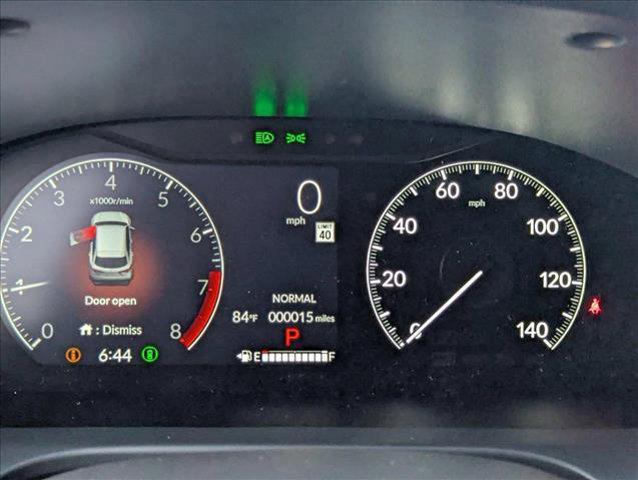 Photo of 2026 Platinum White Pearl Honda HR-V