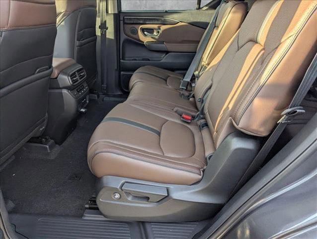 Photo of 2025 Modern Steel Metallic Honda Pilot