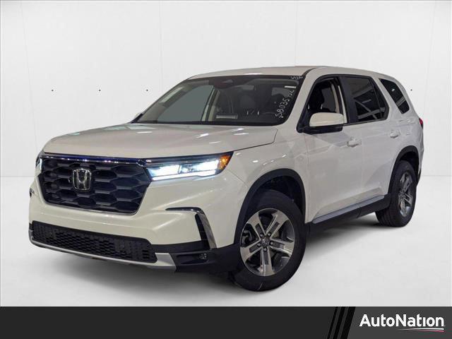 Photo of 2025 Platinum White Pearl Honda Pilot