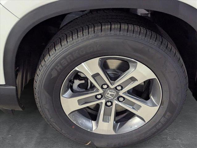 Photo of 2025 Platinum White Pearl Honda Pilot