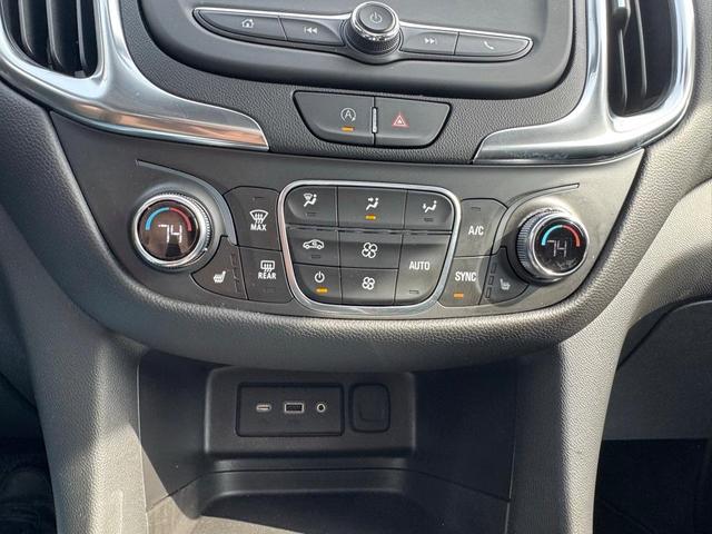 Photo of 2022 Mosaic Black Metallic Chevrolet Equinox