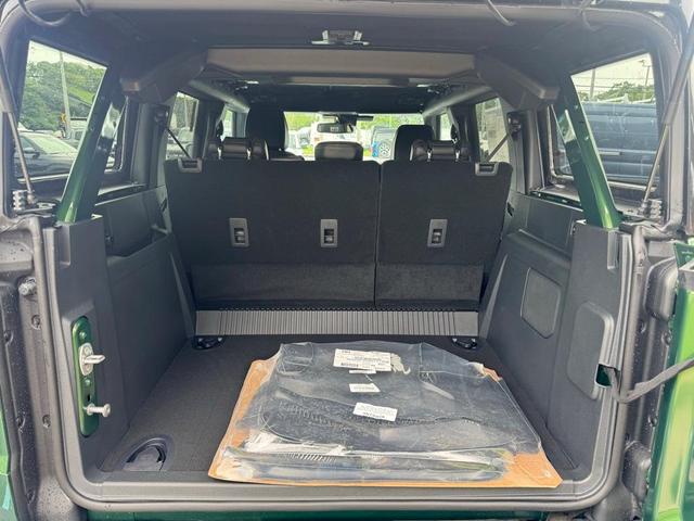 Photo of 2025 Green Ford Bronco