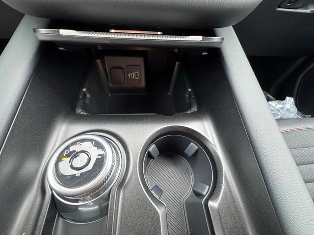 Photo of 2025 Blue Ford Explorer