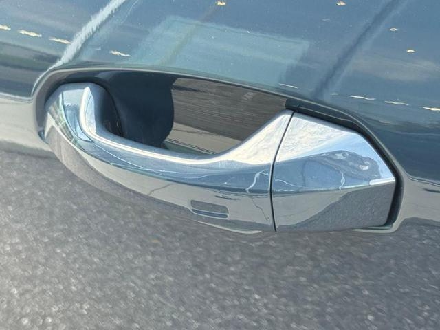 Photo of 2025 Plasma Blue Metallic Audi Q6 e-tron