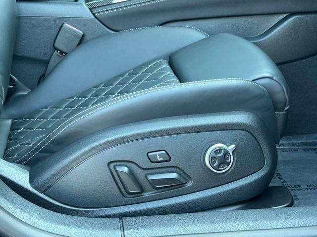 Photo of 2023 Blue Metallic Audi S5