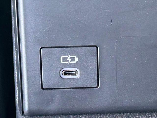 Photo of 2025 Smoked Carbon Subaru Solterra