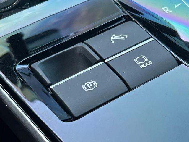 Photo of 2025 Smoked Carbon Subaru Solterra