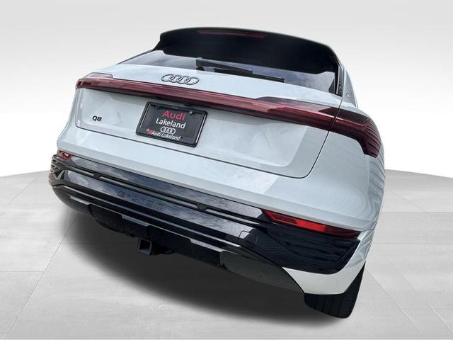 Photo of 2024 Glacier White Metallic Audi Q8 e-tron
