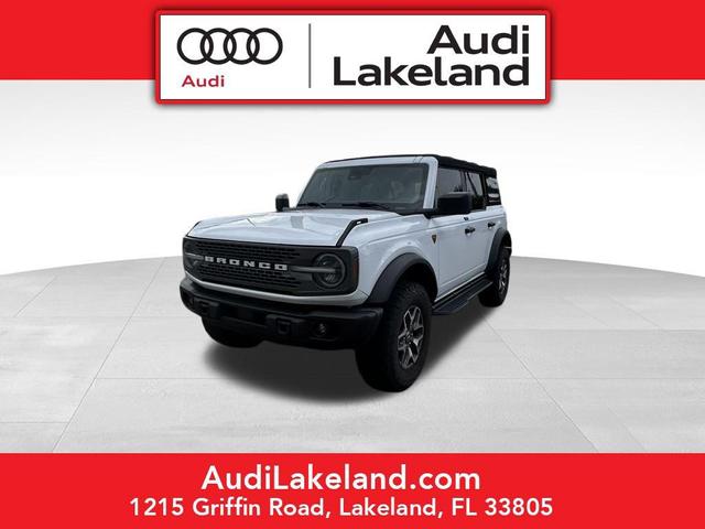 Photo of 2022 Oxford White Ford Bronco
