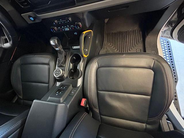 Photo of 2022 Oxford White Ford Bronco