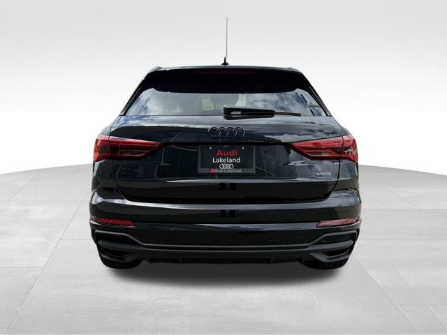 Photo of 2025 Mythos Black Metallic Audi Q3