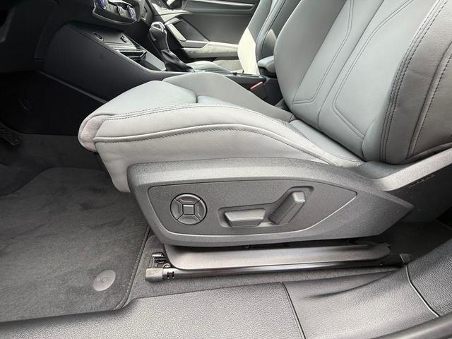 Photo of 2025 Mythos Black Metallic Audi Q3