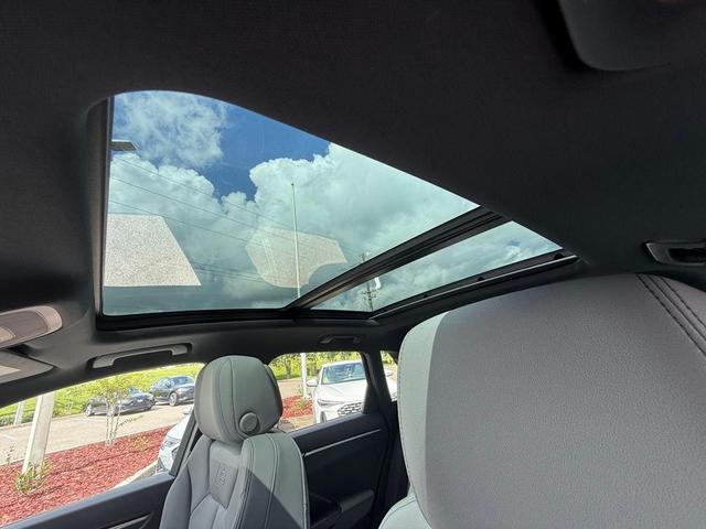 Photo of 2025 Mythos Black Metallic Audi Q3