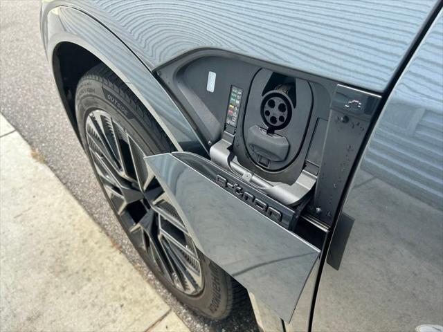 Photo of 2024 Gray Audi Q8 e-tron